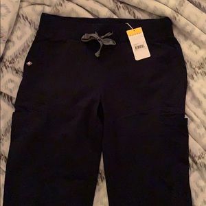 FIGS Small Navy Córdoba Pants